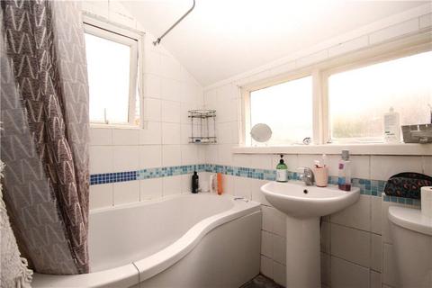 1 bedroom in a house share to rent, Guildford Park Road, Guildford, Surrey, GU2