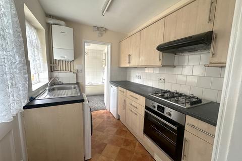 2 bedroom terraced house to rent, Young Street, Cambridge