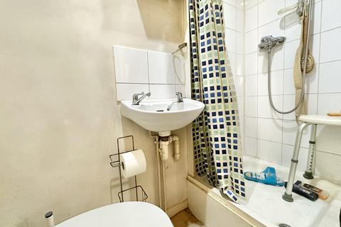 undefined, Knyveton Road, Bournemouth BH1