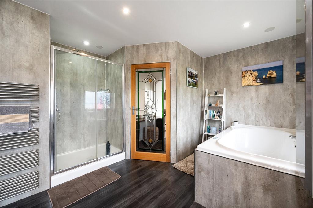 Principal Ensuite