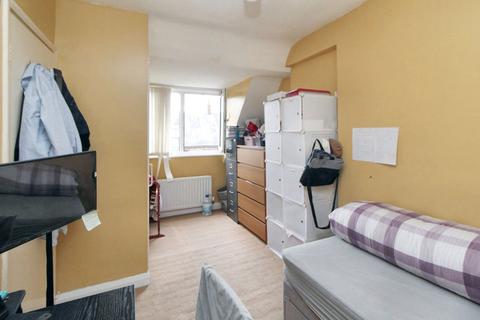 2 bedroom maisonette for sale, Durham Street, Newcastle upon Tyne, Tyne and Wear, NE4 6XQ