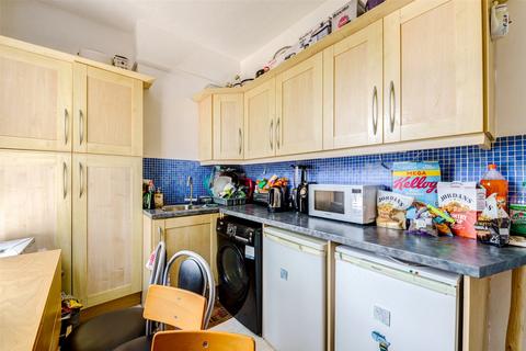 2 bedroom flat for sale, Salisbury Road, Worthing, West Sussex, BN11