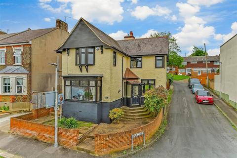 3 bedroom detached house for sale, Goddington Road, Strood, Rochester, Kent