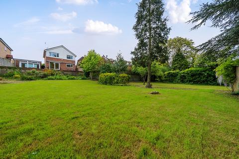 4 bedroom detached house for sale, Wrotham Road, Istead Rise, Kent