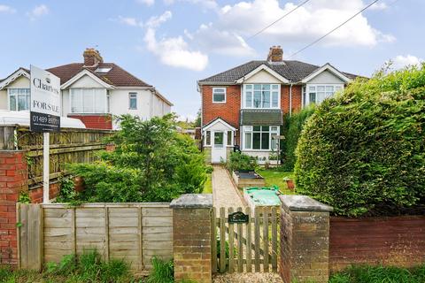 3 bedroom house for sale, Winchester Road, Waltham Chase, Southampton, Winchester, SO32