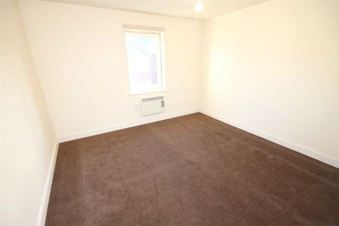 2 bedroom apartment to rent, Wilson Street, Wallsend, NE28