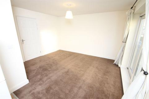 2 bedroom apartment to rent, Wilson Street, Wallsend, NE28