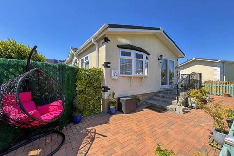 2 bedroom park home for sale, Old Bridge Road, Bournemouth, Dorset