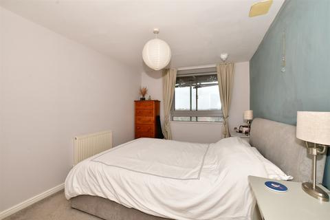 1 bedroom apartment for sale, Throwley Way, Sutton, Surrey