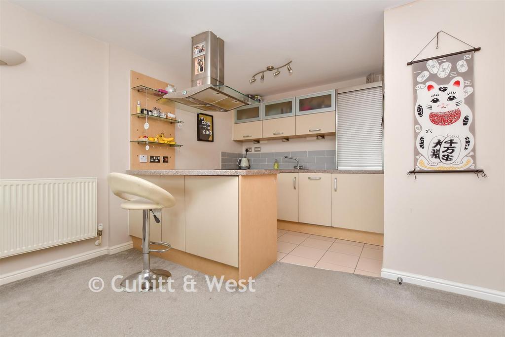Kitchen / Living Room