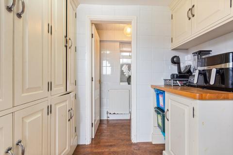 2 Nelthorpe Close, Ulceby, DN39 6FB