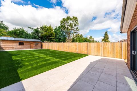 31 Bowershott, Letchworth Garden City, SG6 2ET