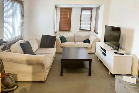1 bedroom flat to rent, Northwick Avenue, Farrans Court, HA3