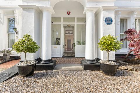 2 bedroom apartment for sale, Ridgeway Road, Torquay TQ1