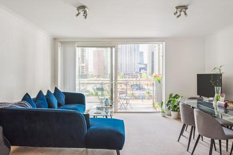 2 bedroom apartment for sale, Boardwalk Place, London, E14