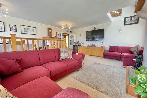 4 bedroom chalet for sale, Middle Road, March