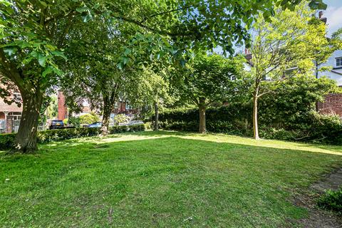 1 Lime Tree Place, St Albans, AL1 3BD