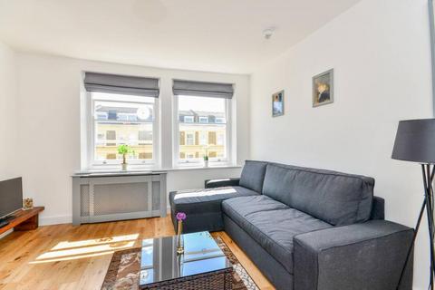 Studio to rent, Penywern Road, Earls Court, London SW5