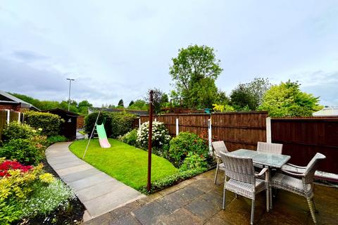 3 bedroom semi-detached house for sale, Haresfinch Road, St Helens