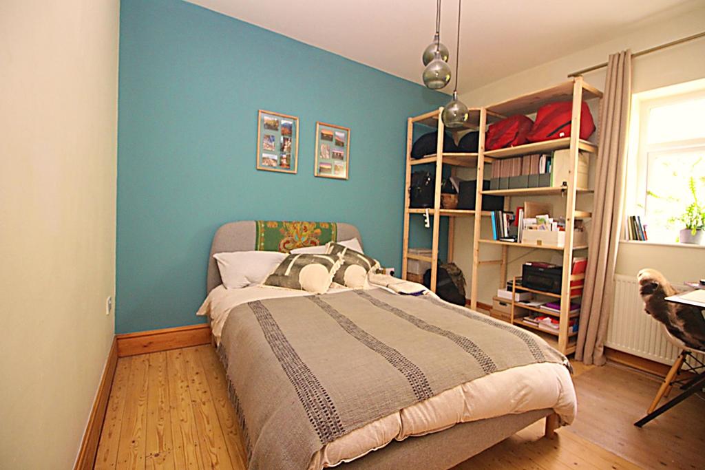Double Bed 2