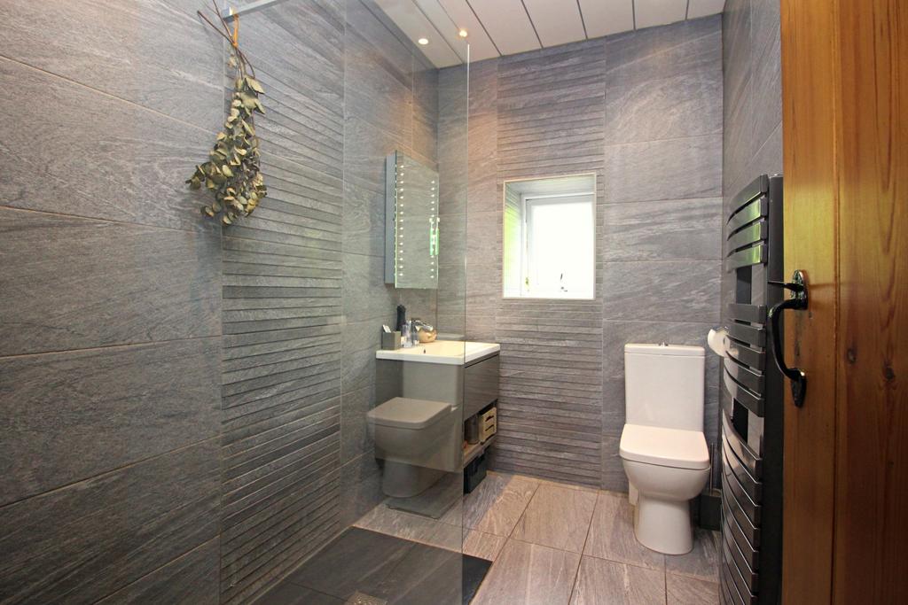 Wet Room Shower