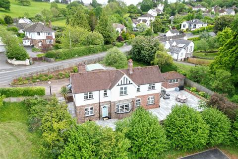 5 bedroom detached house for sale, Totnes Road, Newton Abbot