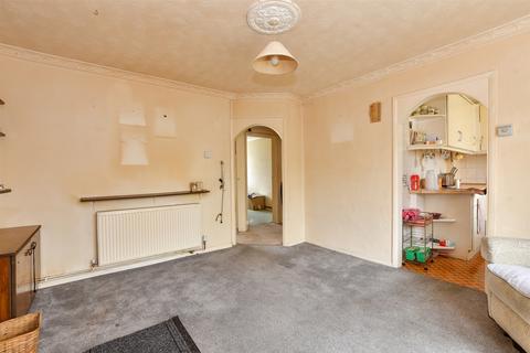 2 bedroom ground floor flat for sale, Brook Drive, Wickford, Essex