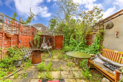 1 Brook Drive, Wickford, SS12 9EQ