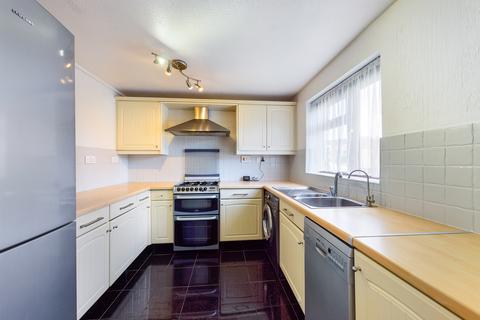 3 bedroom semi-detached house for sale, William Way, Alton, Hampshire, GU34