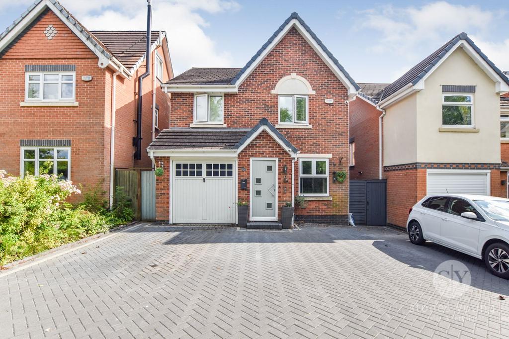 Kingsley Close, Blackburn, BB2 4 bed detached house for sale £290,000