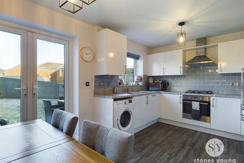 98 Entwistle Drive, Blackburn, BB2 7GR