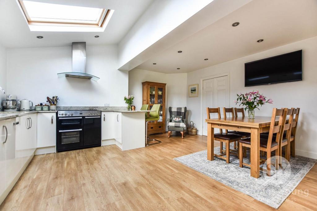 Kitchen Diner