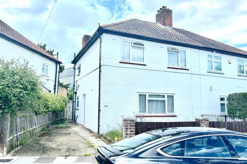4 bedroom semi-detached house to rent, Manor Grove, Richmond TW9