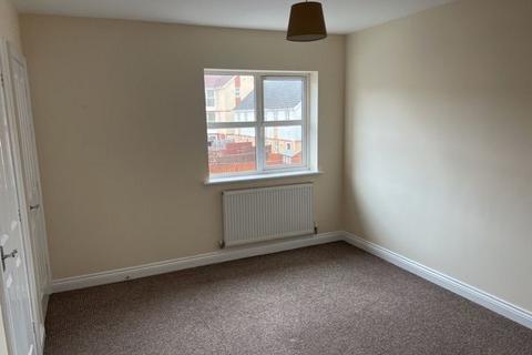 2 bedroom semi-detached house to rent, Blenheim Square, Lincoln, LN1