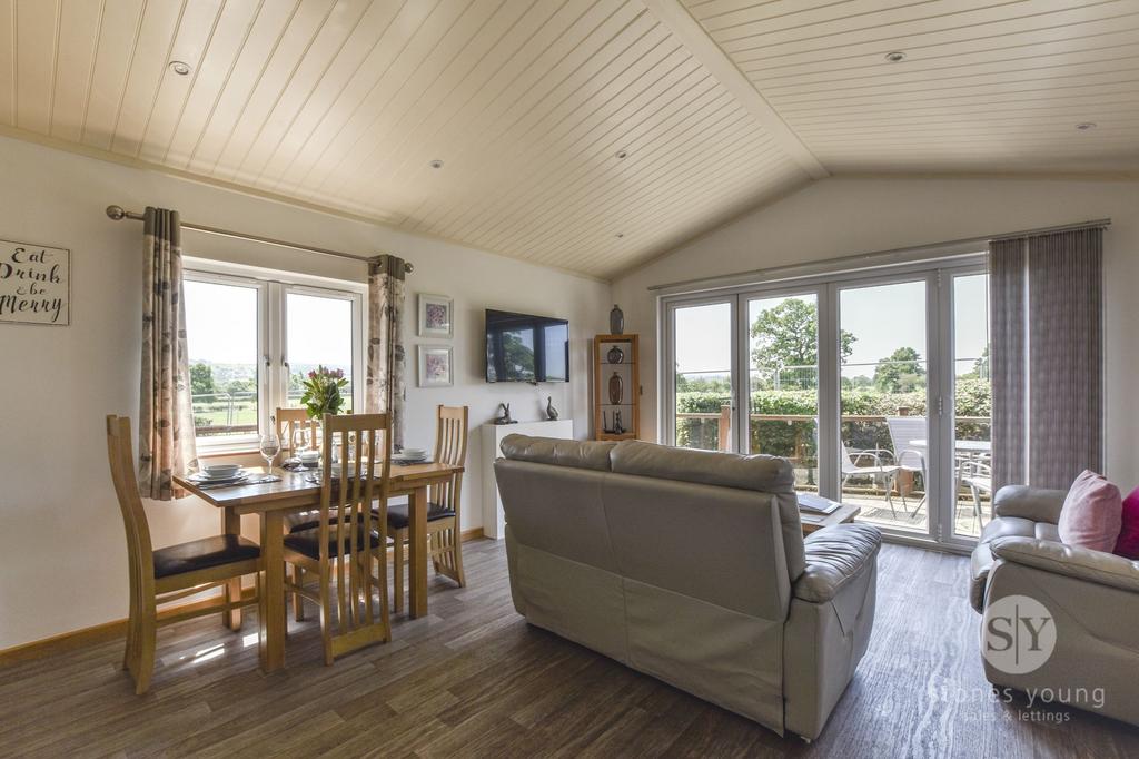 Lounge/Kitchen/Diner