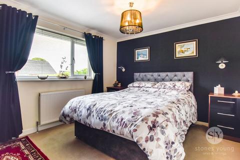 35 Alpine Grove, Blackburn, BB2 4QW