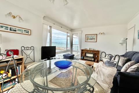 9, Marina Court Roundham Road, Paignton, TQ4 6DX