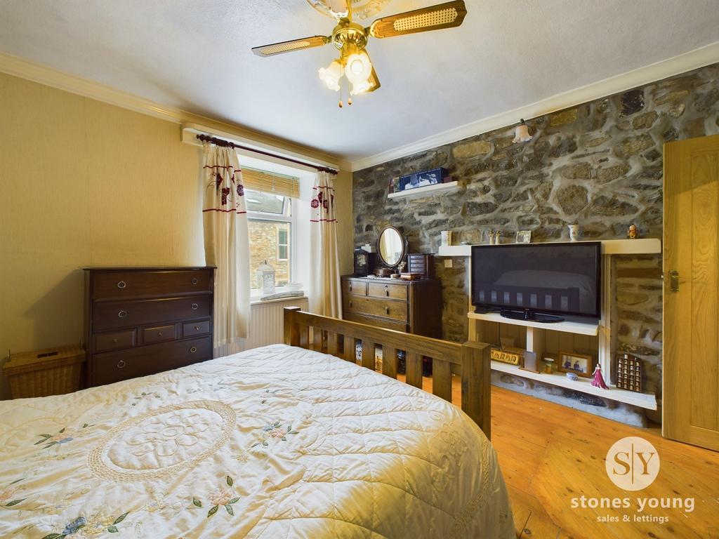 Bed 1