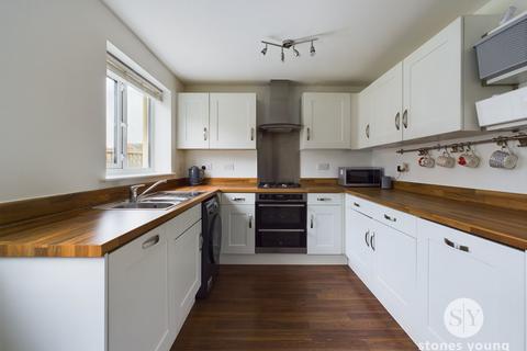 36 Brookview Close, Blackburn, BB1 9NT