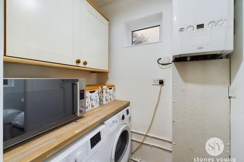 27 Bushburn Drive, Langho, Blackburn, BB6 8EZ