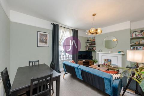 3 bedroom maisonette to rent, Portobello Road, Notting Hill, London, W11
