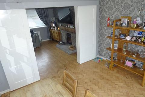 15 Brundall Crescent, Cardiff, CF5 4RU