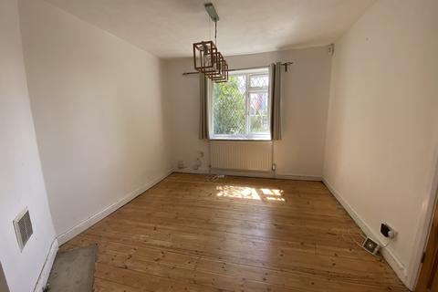 3 bedroom terraced house to rent, Old Shoreham Road, Hove BN3