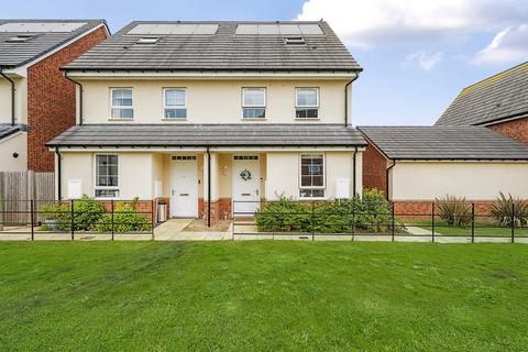 3 bedroom semi-detached house for sale, Stride Gardens, Bursledon, Southampton, Hampshire, SO31