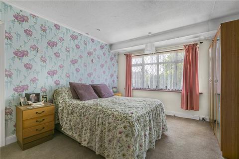 3 bedroom semi-detached house for sale, Park Avenue, Hounslow, TW3