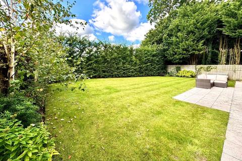 5 bedroom detached house for sale, Nursery Green, Billingshurst RH14