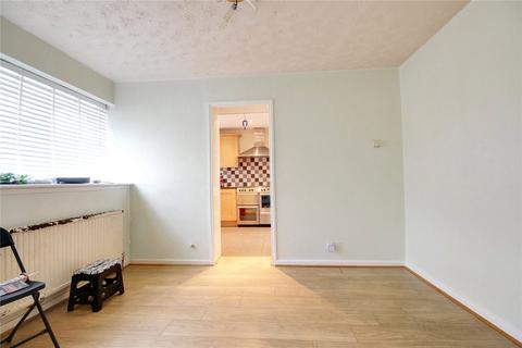 4 bedroom end of terrace house to rent, Rowlands Close, Cheshunt, Waltham Cross, EN8