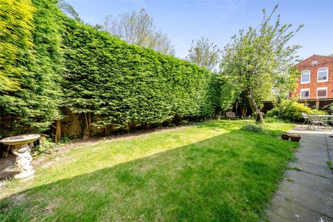 4 bedroom detached house for sale, High Street, Thurleigh, Bedfordshire, MK44