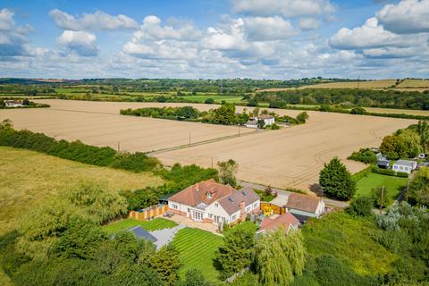 5 bedroom detached house for sale, Kitchener Road, Chelmsford CM3