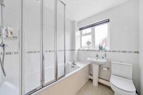 2 bedroom maisonette for sale, Ashford, Surrey TW15